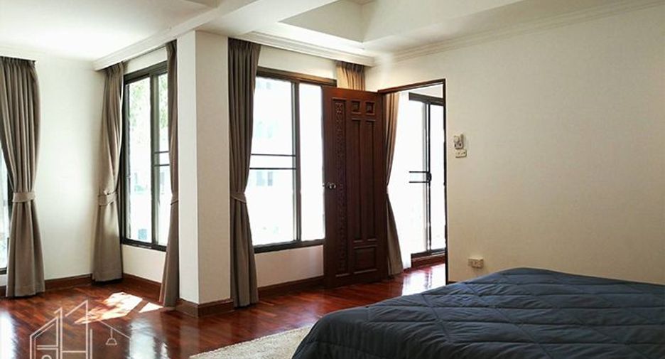 À louer 2 chambres condo à Watthana, Bangkok