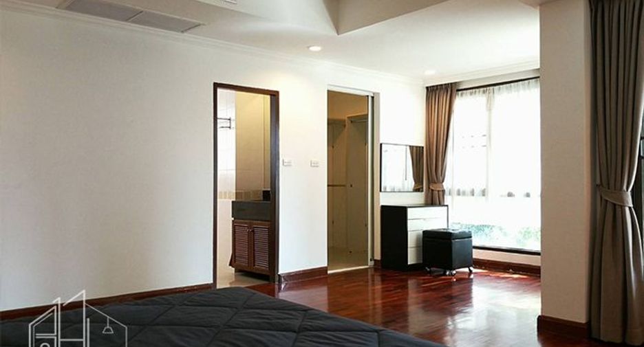 À louer 2 chambres condo à Watthana, Bangkok