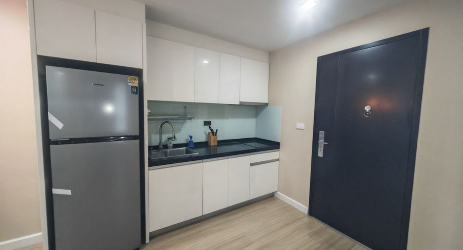 Condo en venta de 2 habitaciones en Phra Khanong, Bangkok