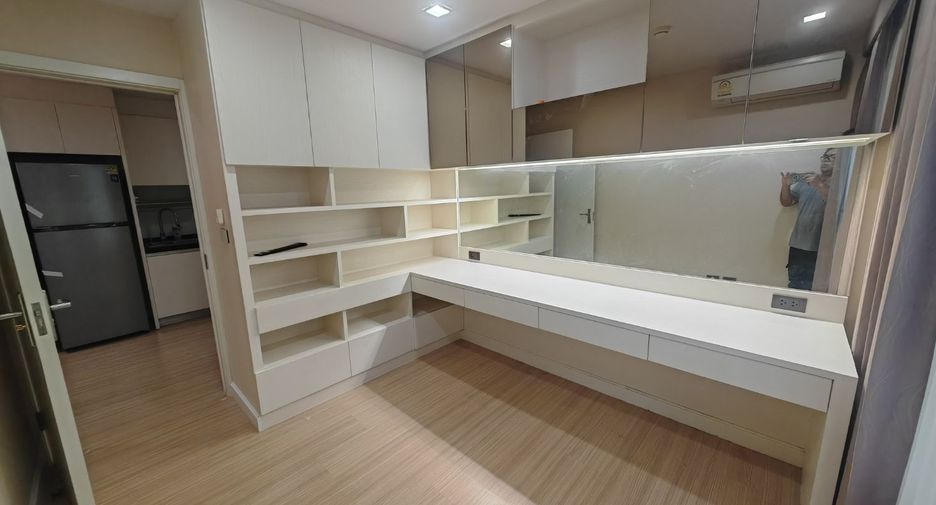 Condo en venta de 2 habitaciones en Phra Khanong, Bangkok