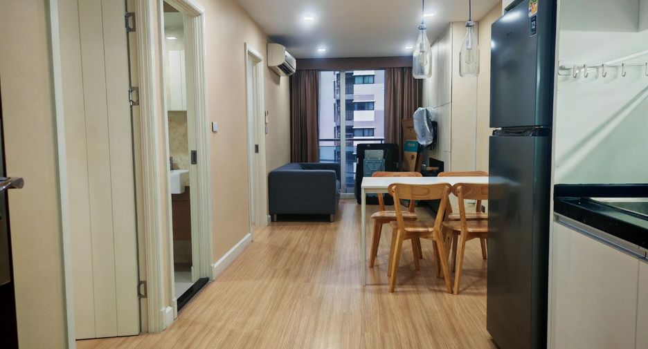 Condo en venta de 2 habitaciones en Phra Khanong, Bangkok