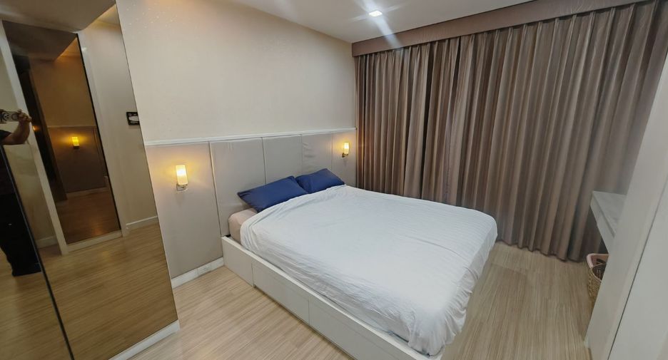 Condo en venta de 2 habitaciones en Phra Khanong, Bangkok