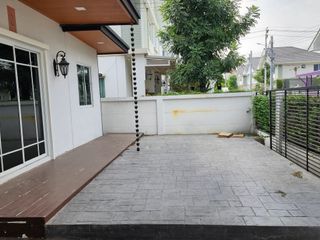 出售 3 卧室 独立屋 在 Khlong Sam Wa, 曼谷