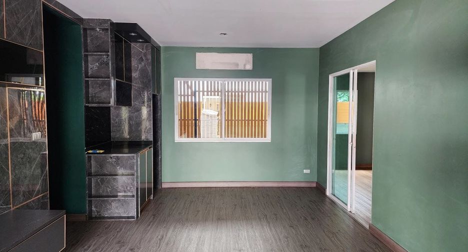 出售 3 卧室 独立屋 在 Khlong Sam Wa, 曼谷
