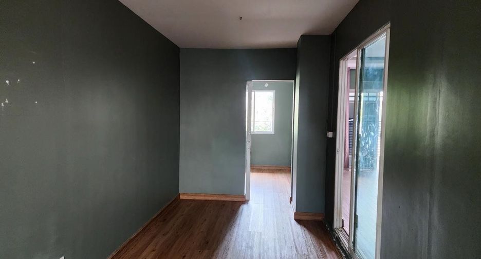 出售 3 卧室 独立屋 在 Khlong Sam Wa, 曼谷