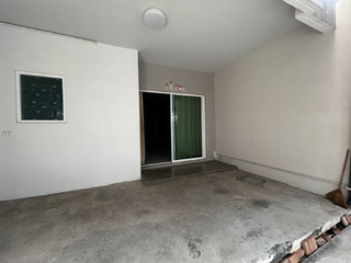 For sale 2 bedrooms townhouse in Bang Khae, Bangkok