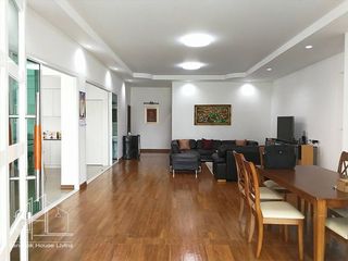 Apartamento en alquiler de 3 habitaciones en Watthana, Bangkok