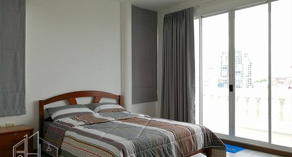 À louer 3 chambres appartement à Watthana, Bangkok