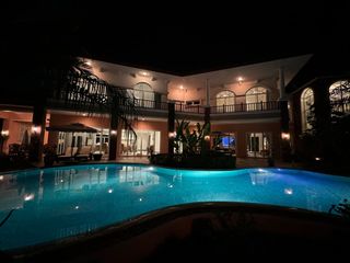 For rent そして for sale 4 ベッドルーム villa in Bang Lamung, Chonburi