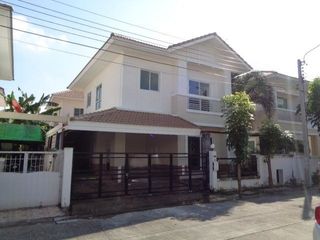 出售 3 卧室 独立屋 在 Lat Krabang, 曼谷