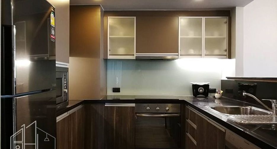 Condo en alquiler de 3 habitaciones en Watthana, Bangkok
