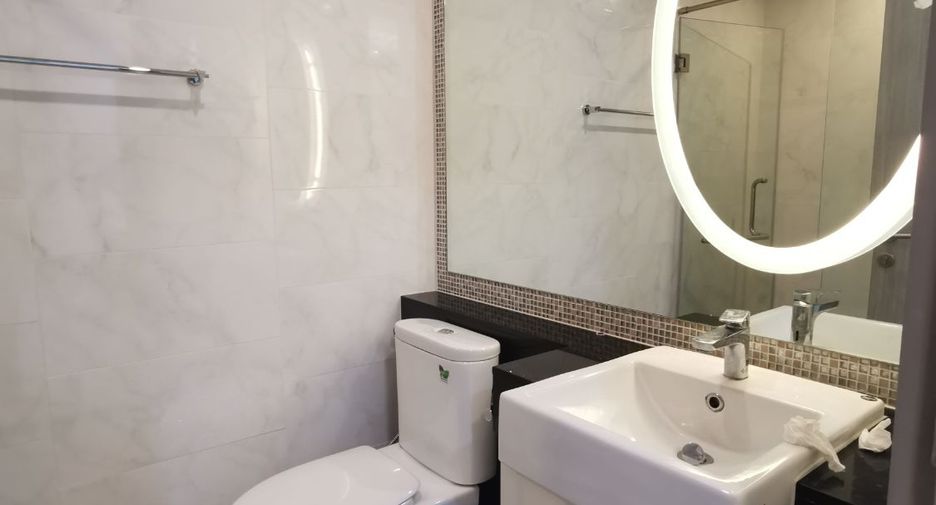 For rent 2 ベッドルーム condo in Watthana, Bangkok