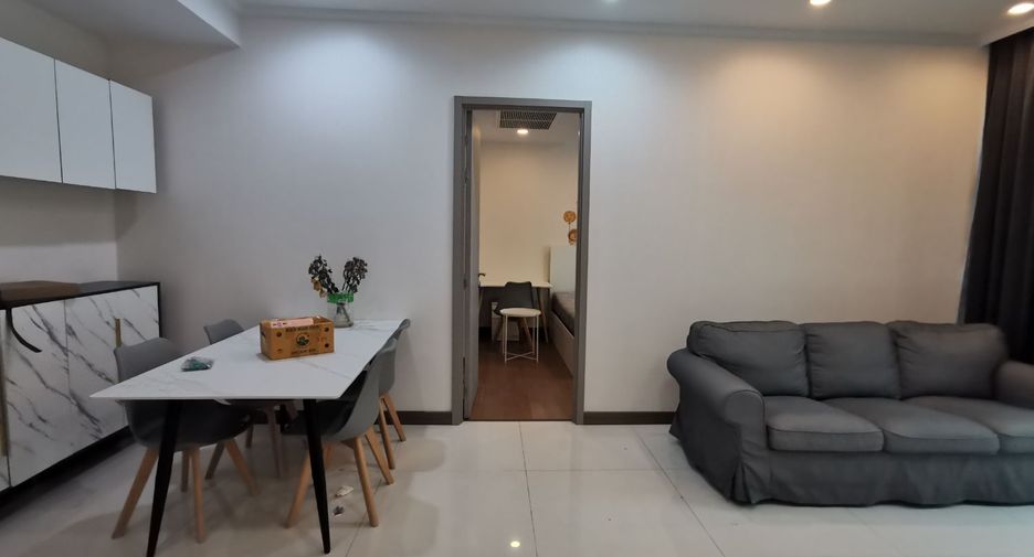 For rent 2 ベッドルーム condo in Watthana, Bangkok