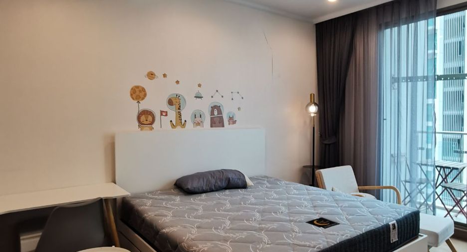 For rent 2 ベッドルーム condo in Watthana, Bangkok