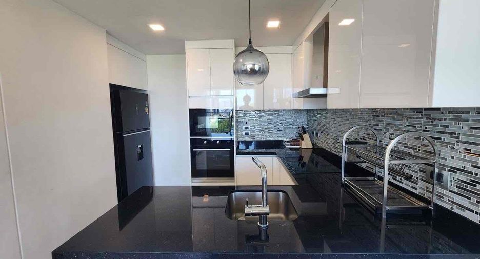 For sale 2 bedrooms condo in Bang Lamung, Chonburi