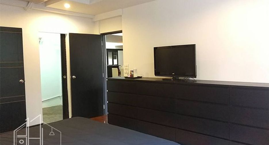 À louer 3 chambres appartement à Watthana, Bangkok