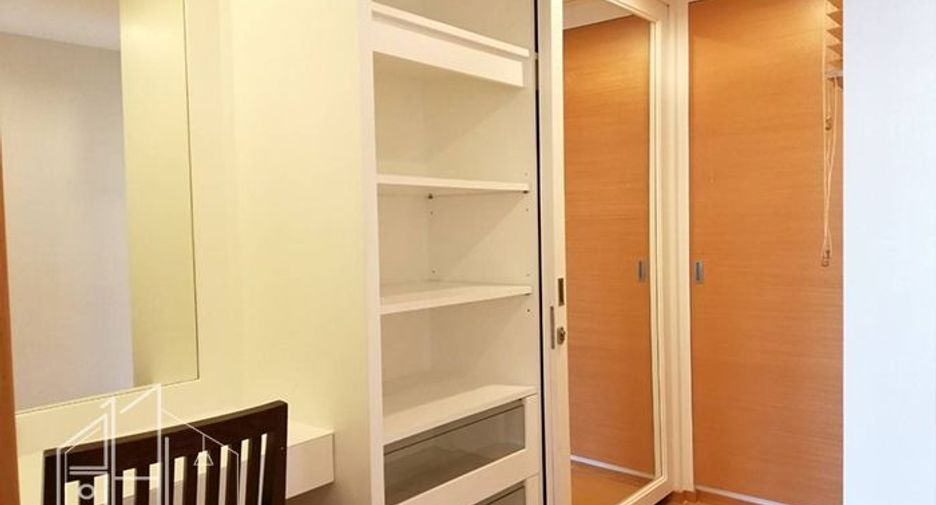 À louer 2 chambres appartement à Watthana, Bangkok