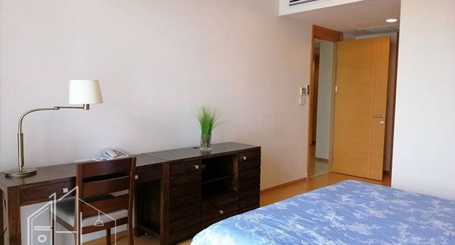 À louer 2 chambres appartement à Watthana, Bangkok