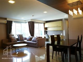 À louer 2 chambres appartement à Watthana, Bangkok