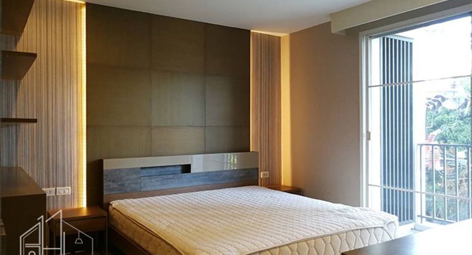 À louer 2 chambres appartement à Watthana, Bangkok