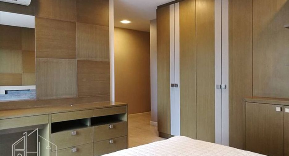 À louer 2 chambres appartement à Watthana, Bangkok