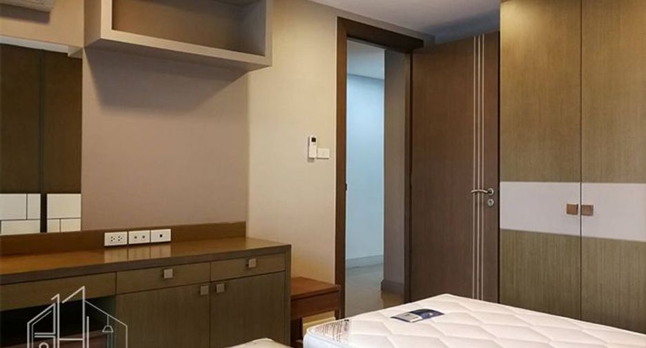 À louer 2 chambres condo à Watthana, Bangkok
