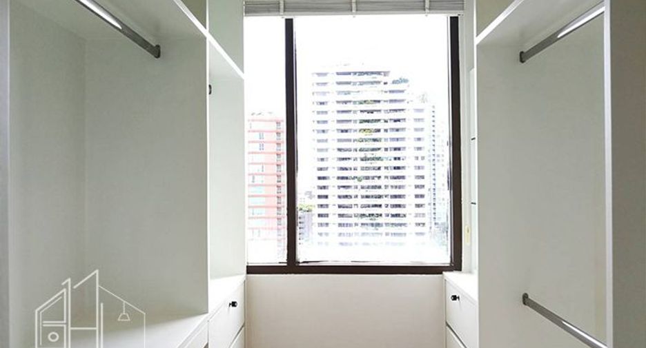À louer 2 chambres condo à Khlong Toei, Bangkok