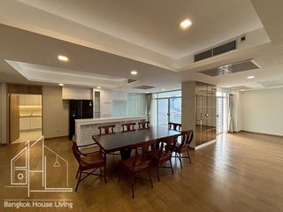 Wohnung zur Miete mit 3 Zimmer in Watthana, Bangkok