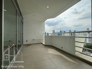Wohnung zur Miete mit 3 Zimmer in Watthana, Bangkok