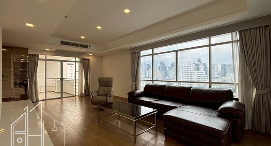 À louer 3 chambres condo 