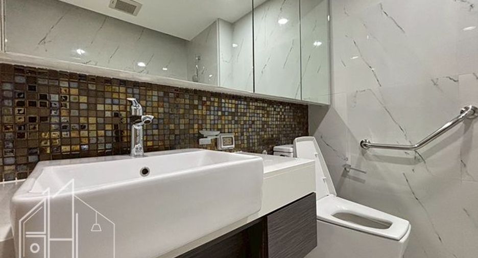 À louer 3 chambres condo 