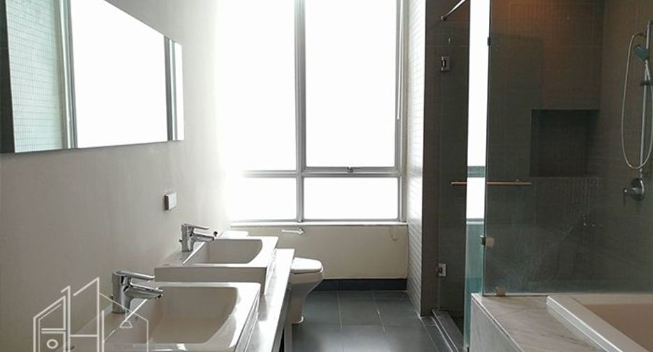 Apartamento en alquiler de 3 habitaciones en Watthana, Bangkok