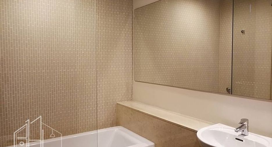 Apartamento en alquiler de 3 habitaciones en Watthana, Bangkok