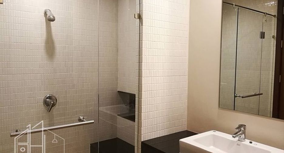 Apartamento en alquiler de 3 habitaciones en Watthana, Bangkok