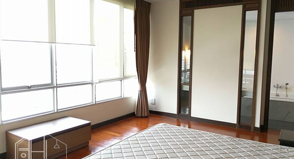 Apartamento en alquiler de 3 habitaciones en Watthana, Bangkok