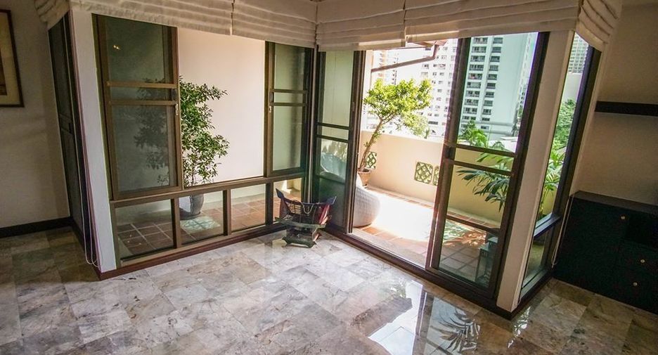 出租 4 卧室 公寓 在 Watthana, 曼谷