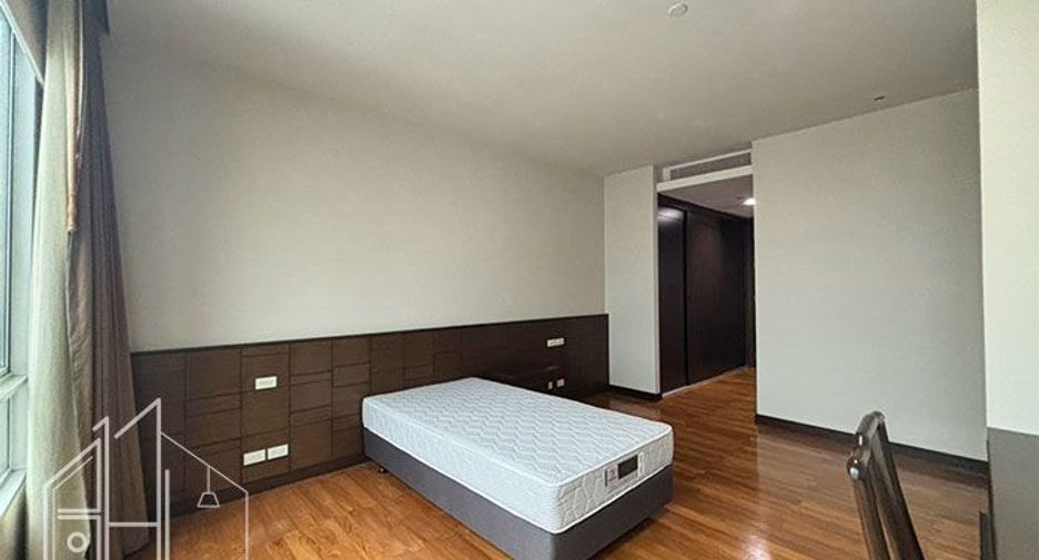 À louer 3 chambres condo à Watthana, Bangkok