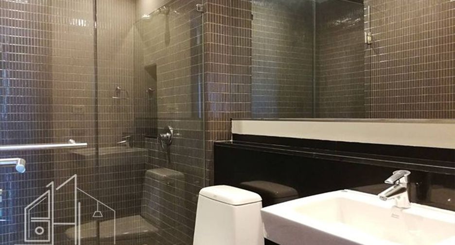 Condo en alquiler de 2 habitaciones en Watthana, Bangkok