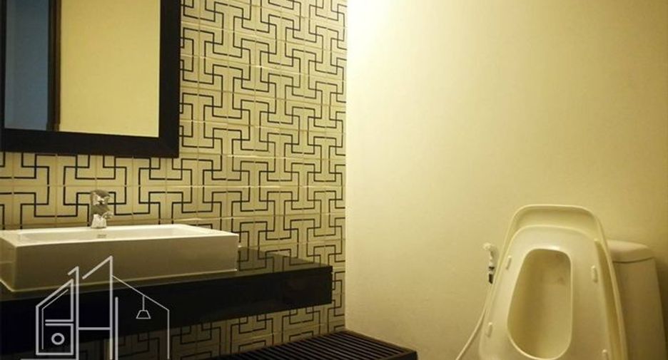 Condo en alquiler de 2 habitaciones en Watthana, Bangkok