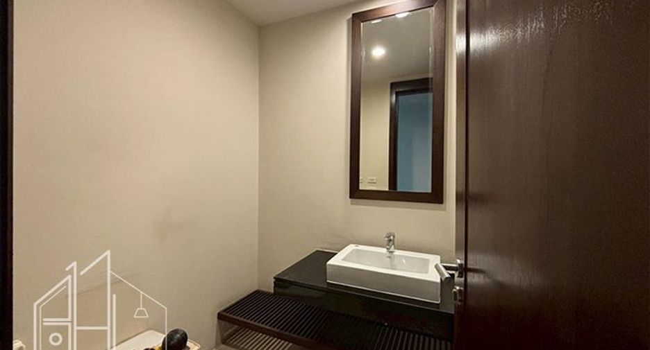 Condo en alquiler de 2 habitaciones en Watthana, Bangkok