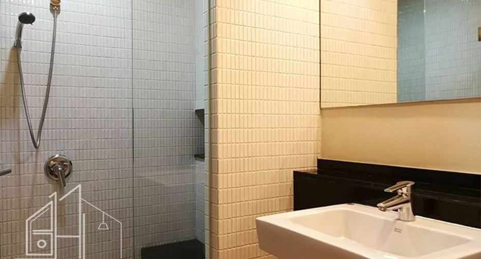 Apartamento en alquiler de 2 habitaciones en Watthana, Bangkok