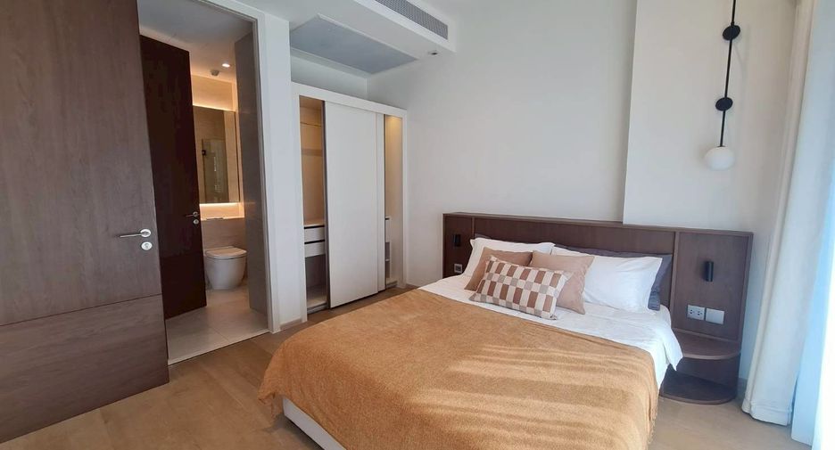 For sale 2 bedrooms condo in Khlong Toei, Bangkok