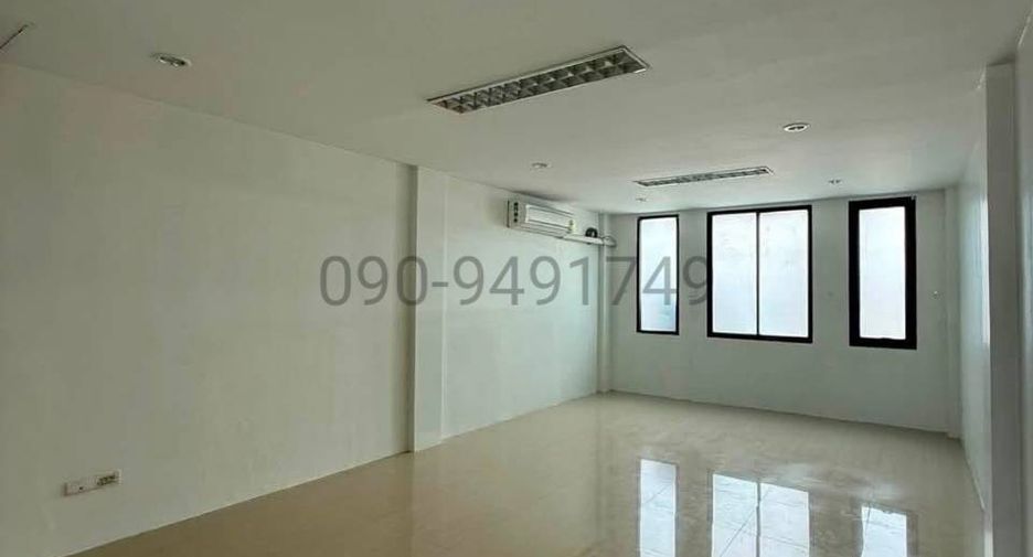 Oficina en alquiler de 2 habitaciones en Khlong Sam Wa, Bangkok