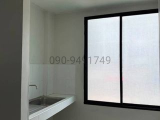 Oficina en venta de 2 habitaciones en Khlong Sam Wa, Bangkok