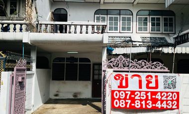 Casa adosada en venta de 3 habitaciones en Mueang Nonthaburi, Nonthaburi