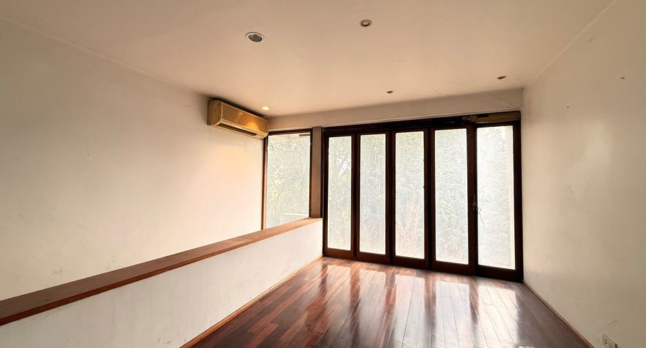 出售 3 卧室 商业空间 在 Mae Rim, Chiang Mai