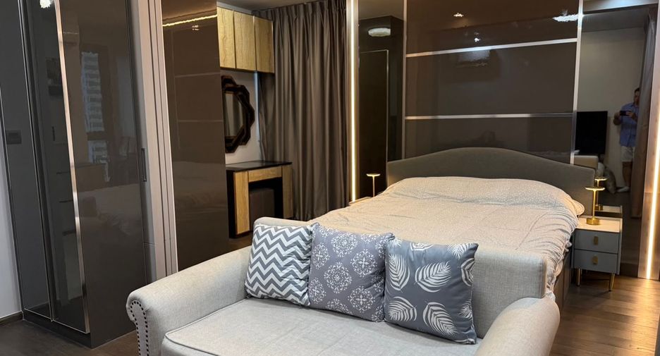 À louer 1 chambre condo à Pathum Wan, Bangkok