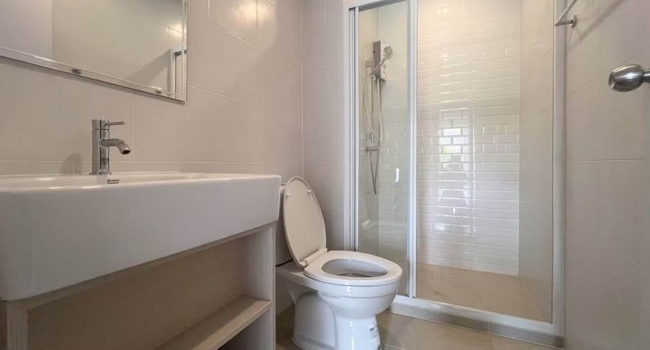 À louer 1 chambre condo 