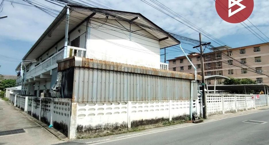 Serviced Apartment zum Kauf mit 20 Zimmer in Mueang Samut Prakan, Samut Prakan