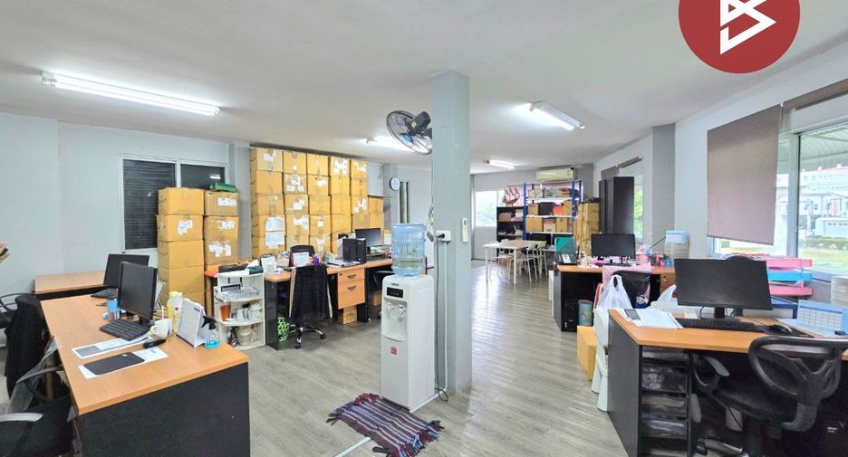 Reihenhaus zum Kauf mit 6 Zimmer in Bang Bon, Bangkok